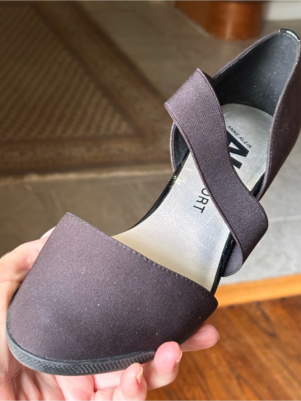 Anne Klein Black Pointed-Toe Wedges only worn once indoors. - Picture 8 of 9